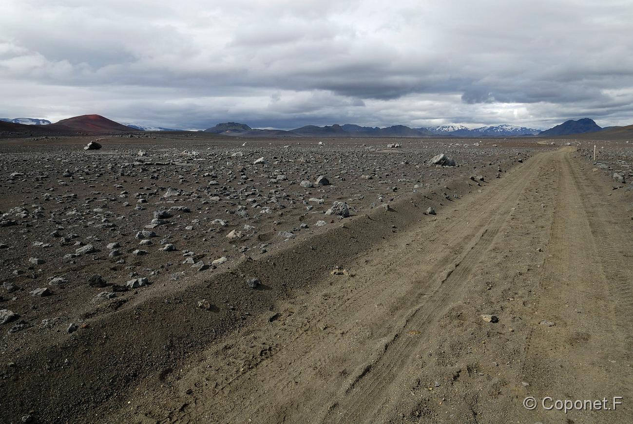 009 Islande 2009.jpg - sur la F210 dans le Maelifellsandur